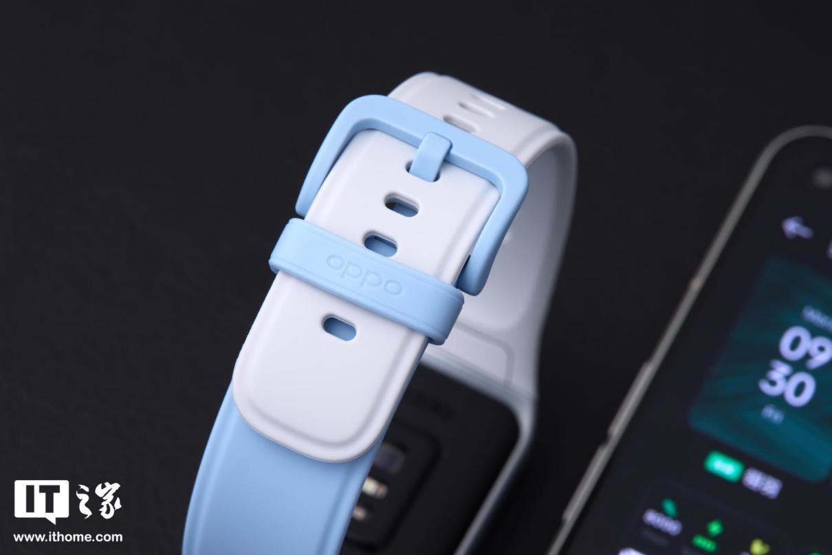 【IT之家开箱】 OPPO 手环 2 晴云蓝图赏:超清全面大