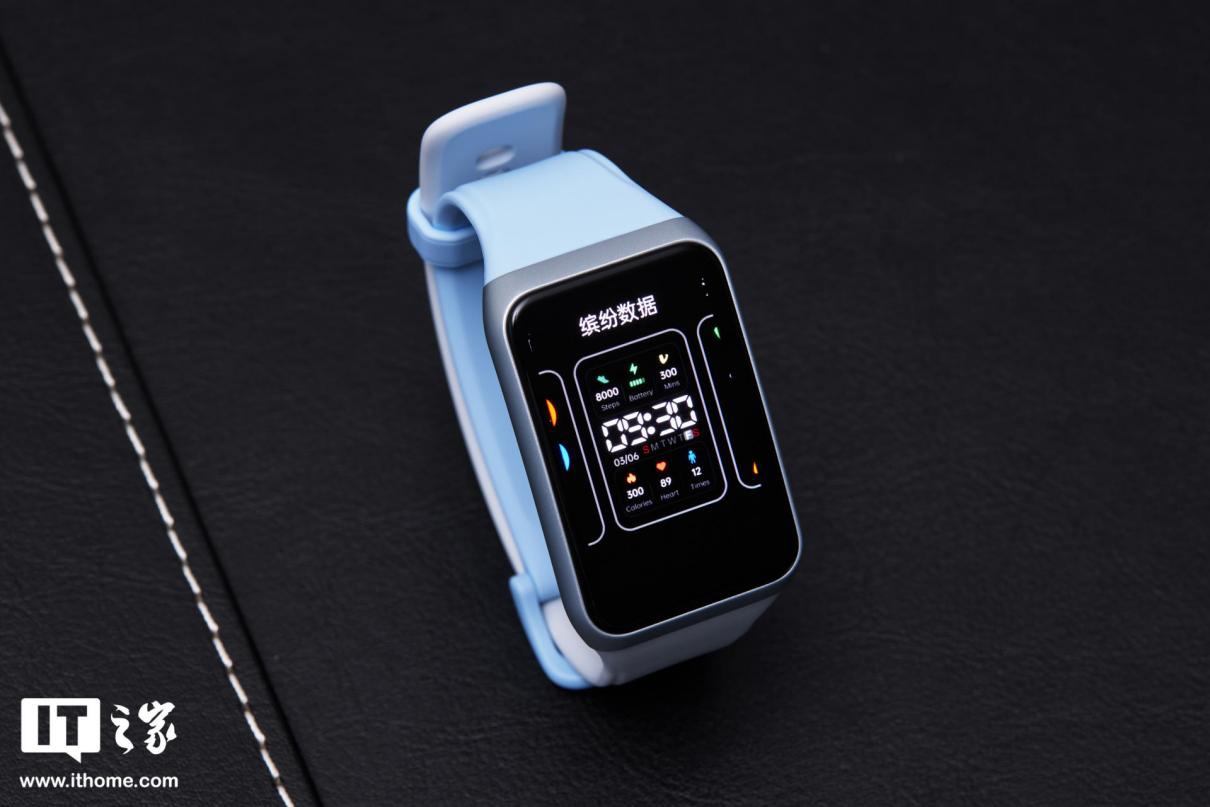 【IT之家开箱】 OPPO 手环 2 晴云蓝图赏:超清全面大