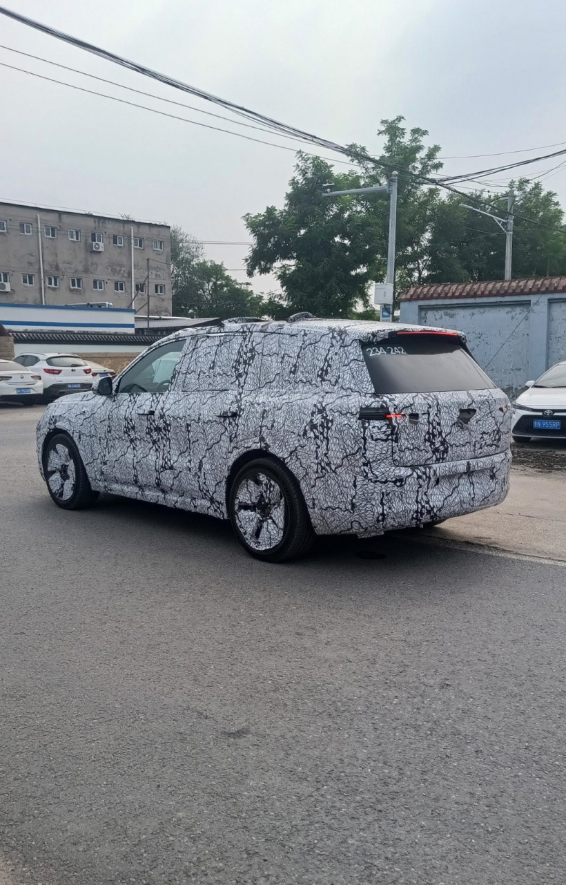理想汽车 CEO 李想确认,将推出 L8、X03 等多款 S