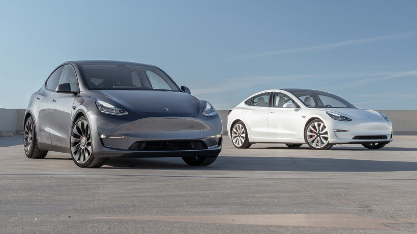 特斯拉高管:Model 3 / Y 太畅销,近期推更廉价车型