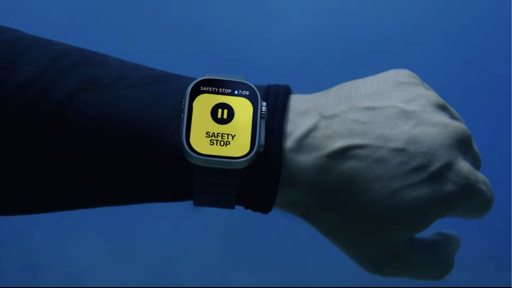 苹果Apple Watch Ultra 体验如何?资深潜水员