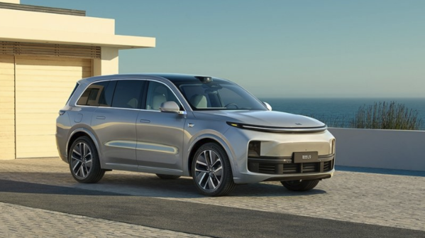 国产电动汽车出口翻了个番 中国车企要弯道超车了吗?