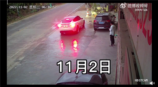 踩油门or刹车？潮州特斯拉事故前视频公布：每次停车都踩刹车