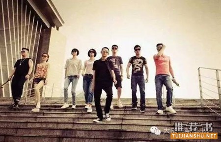 追剧的小伙伴们,原著在这里