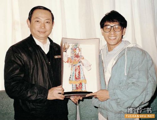 演艺教父周龙章出新书《戏梦纽约》好友陈丹青力荐