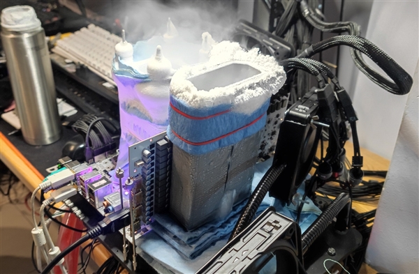 影驰RTX 4090超频3.8GHz：连破15大世界纪录