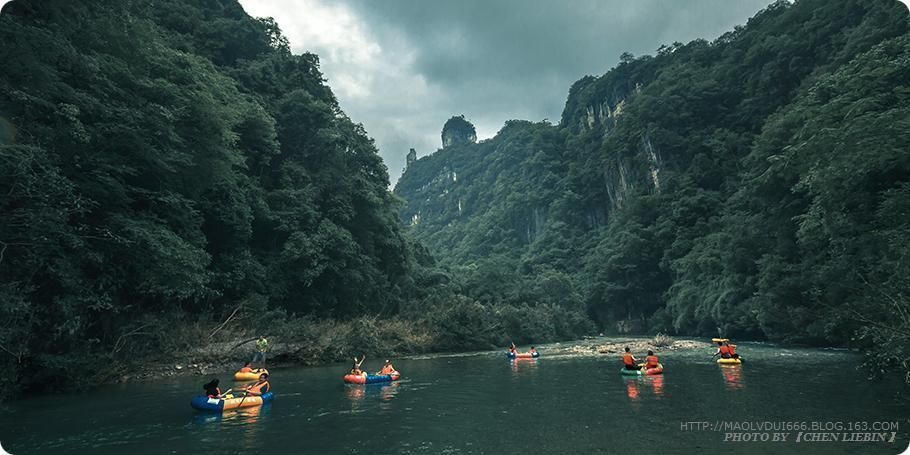 贵州杉木河在哪里(贵州施秉县杉木河漂流)