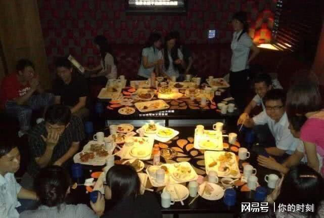 包含13岁的同学聚会吃饭图片的词条