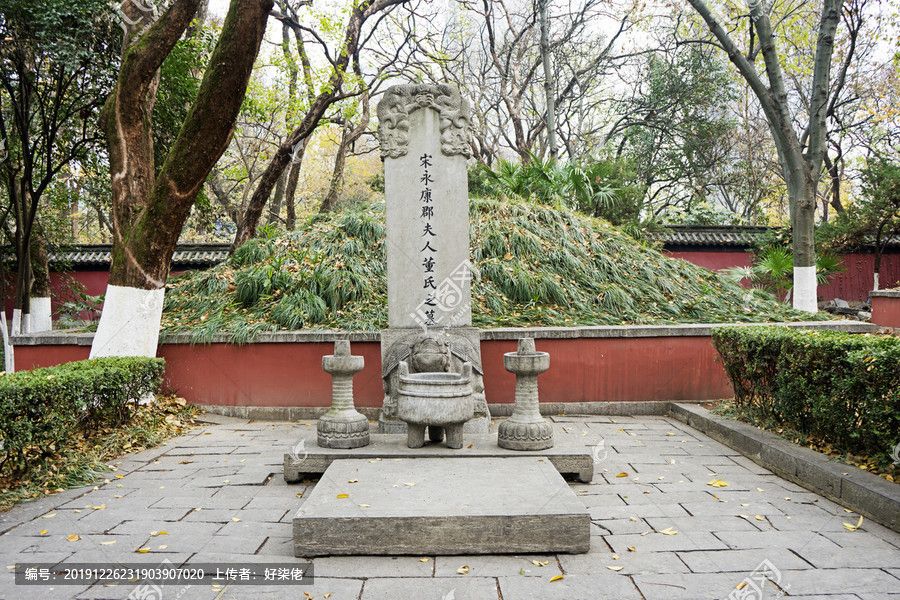 包青天的墓在哪里(包青天的墓埋在哪里了)
