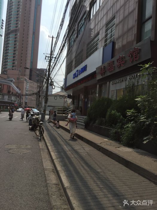 上海凤阳路在哪个区(上海凤阳路属哪个区和街道)