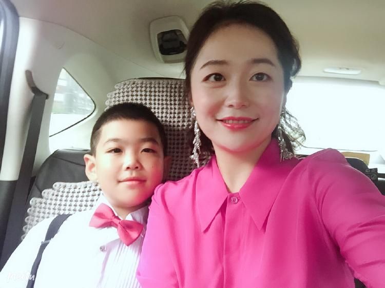 广东妈妈和儿子(妈妈和儿子看电视米塌)