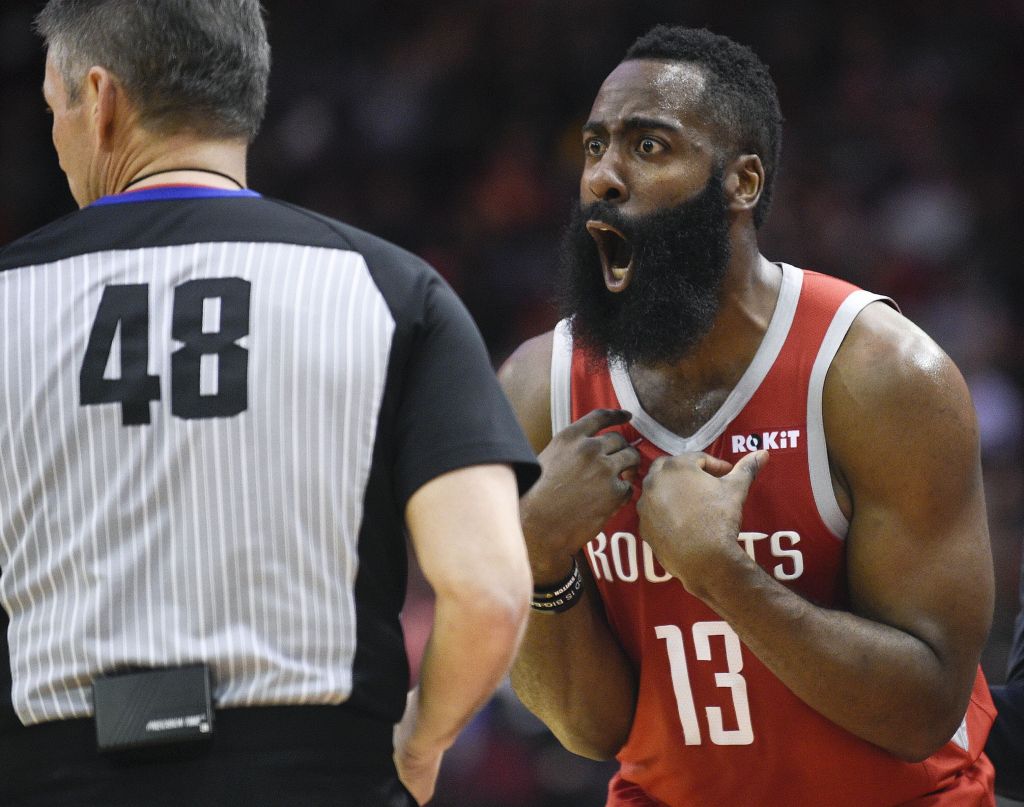 nba里面最好的裁判(06年nba总决赛裁判坐牢)