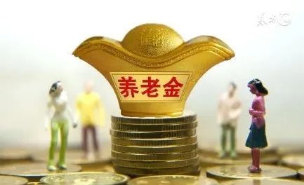 企业社保退休职工有多少钱(社保一年交8000交15年)