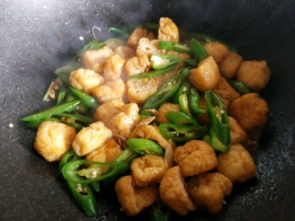 家常小菜的做法简单点的(30种家常小菜凉拌的做法)