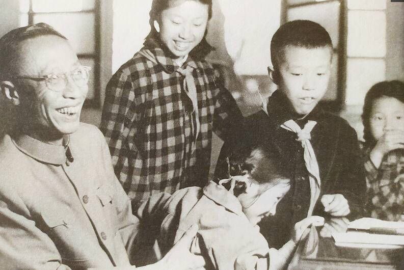 溥杰一家四口是谁(溥杰的妻子唐怡莹晚年)