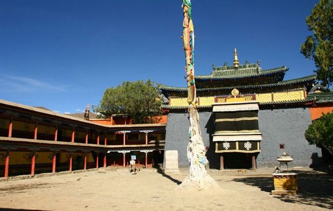 一祖寺在哪里(一祖寺到六祖寺的地址)