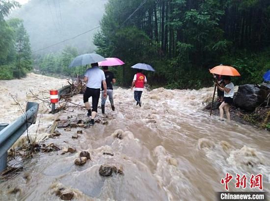 河南暴雨vs湖北暴雨(758暴雨河南758暴雨)