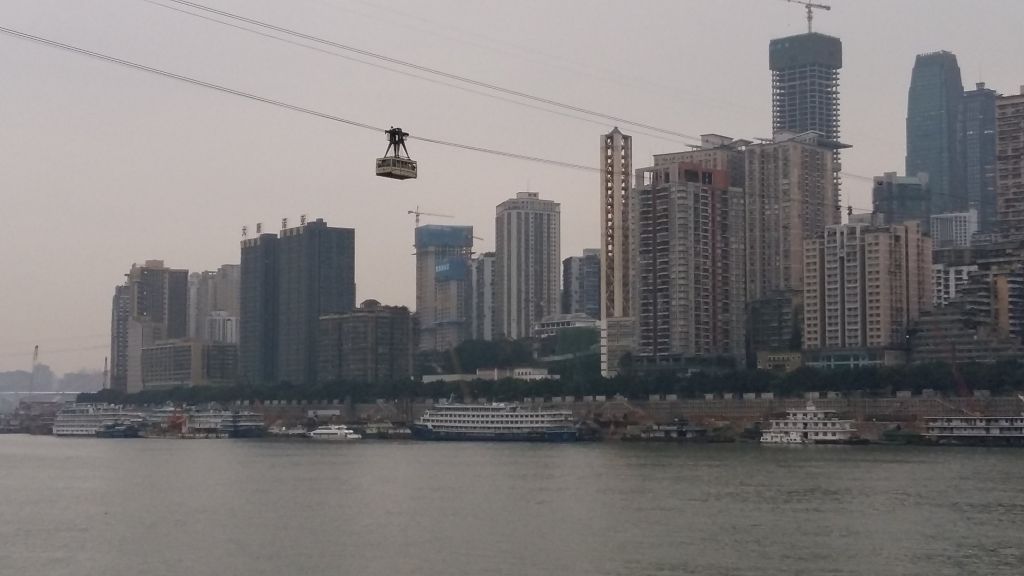 重庆长江索道在哪个区(重庆长江索道离哪个地铁站近)