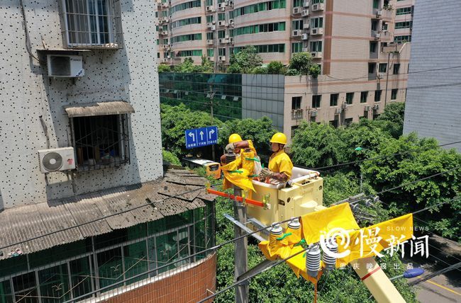 小区电梯用电是怎么回事(小区停电电梯也停电合法么)