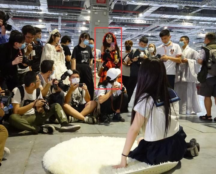 保安在哪里漫展(漫展保安在哪里这个女的是谁) 保安在哪里漫展(漫展保安在哪里这个女的是谁)