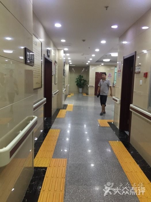遵义骨科医院在哪里(遵义骨科医院电话号码是多少)