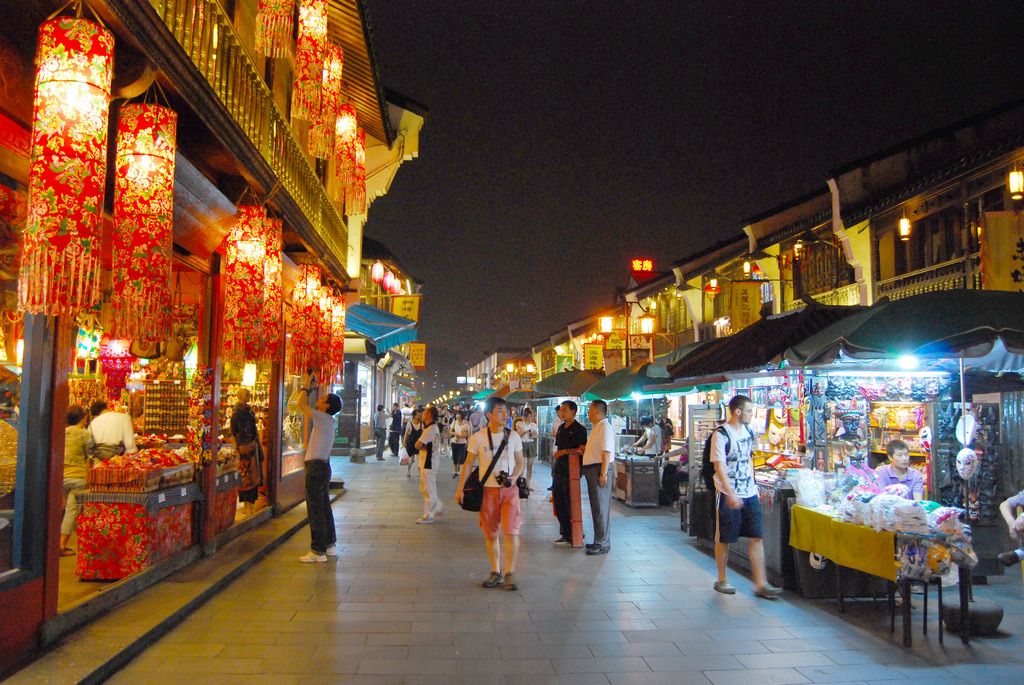 杭州市步行街在哪里(杭州市步行街在哪条路)