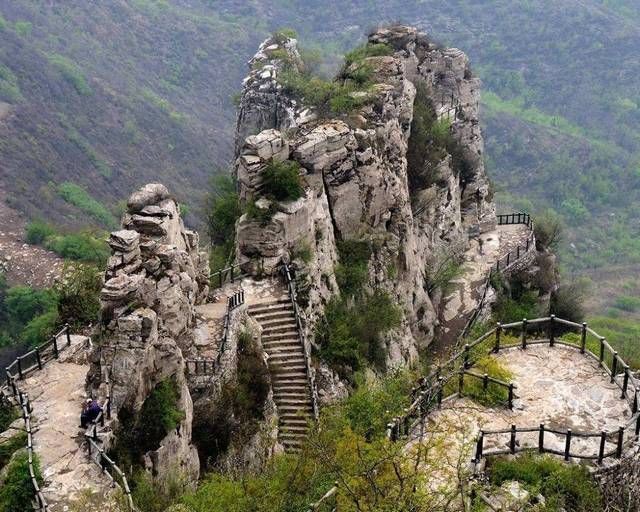 福建五指山在哪里(五指山热带雨林风景区)