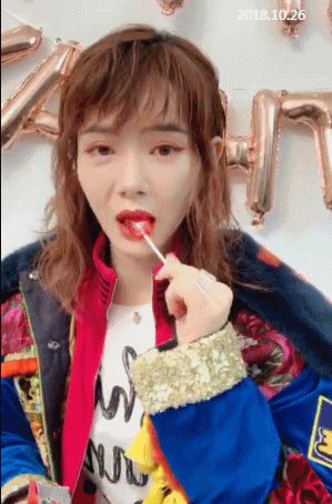 戚薇直播在哪看(戚薇美妆直播在哪里)