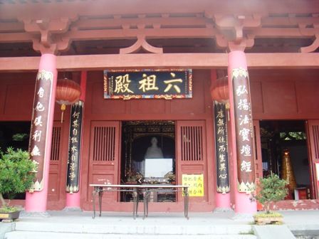 龙潭寺在哪儿(成都龙潭寺灵验吗)