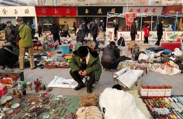 余姚古玩市场在哪里(嘉兴古玩市场摆摊时间)