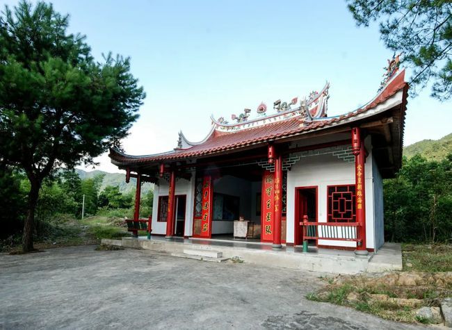 龙岩岛在哪儿(福建龙岩在哪儿)