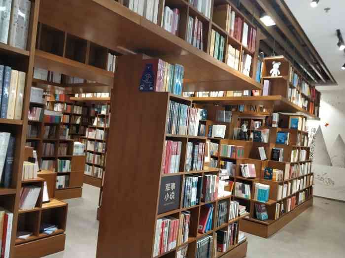 南通凤凰书城在哪里(南通凤凰书城书店营业时间)