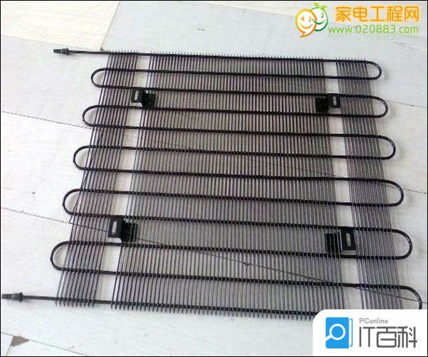 冷凝器在哪里(依维柯空调冷凝器在哪里)