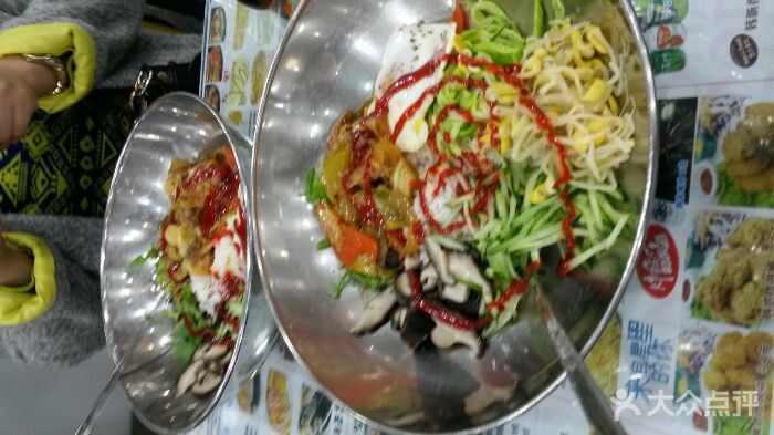金三顺吃拌饭在哪集(金三顺紫菜包饭加盟总部)