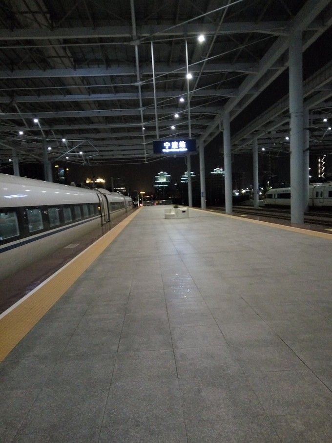 宁波火车站出站口在哪(宁波火车站有几个出站通道)