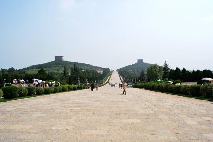 乾陵在哪里(武则天的乾陵在哪里)