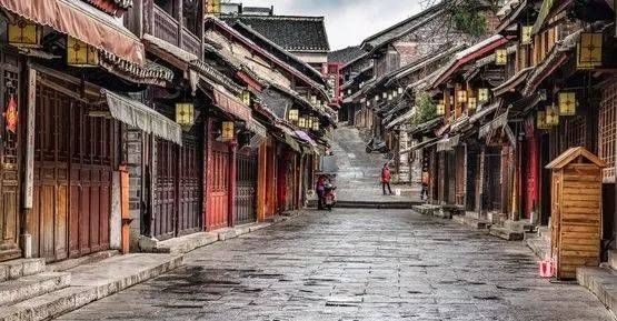青岩古镇在哪里(青岩古镇在哪里在贵阳哪个区)