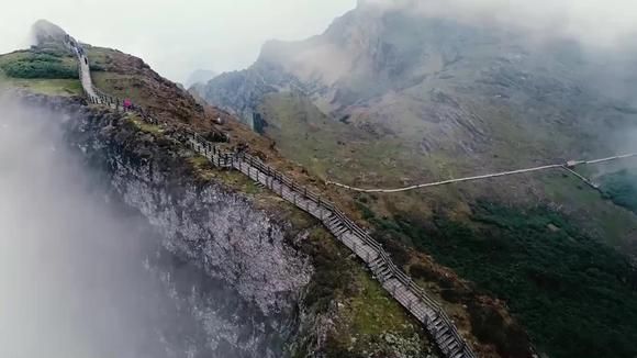 云南轿子雪山在哪里(云南轿子雪山最佳旅游时间)