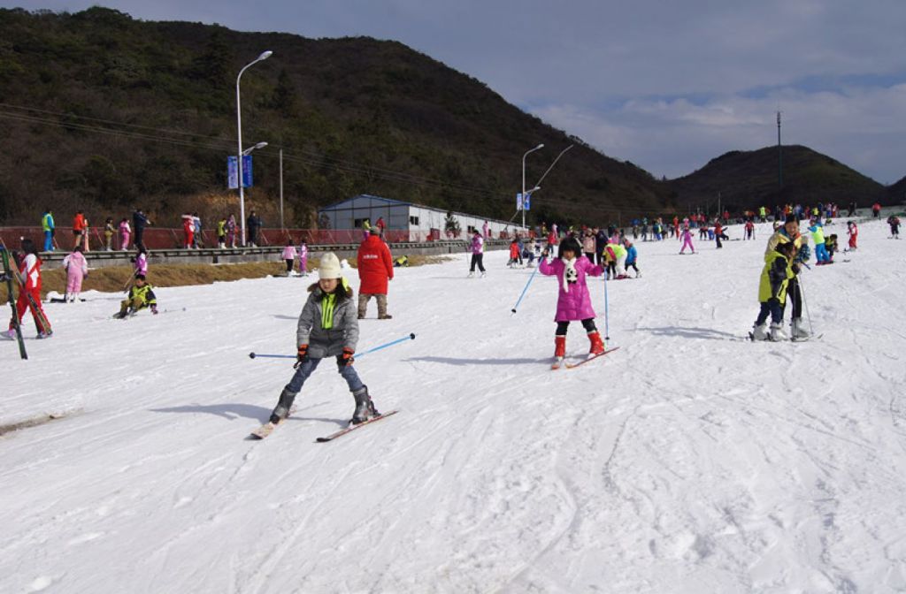 长沙室内滑雪场在哪的简单介绍