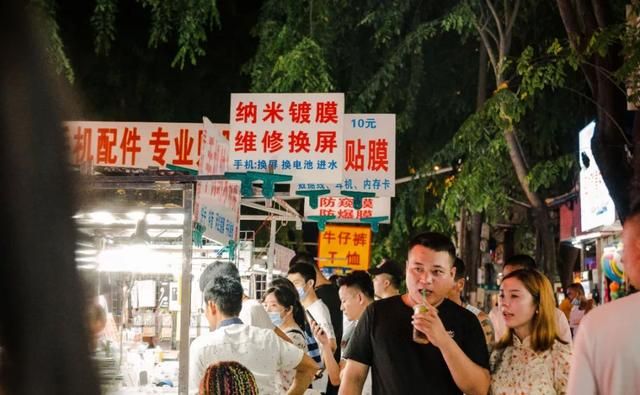 三亚最繁华的地方在哪(三亚最繁华的地段)