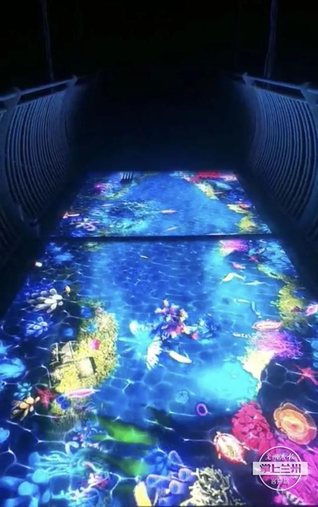兰州玻璃栈道在哪(兰州玻璃栈道在哪里多少钱一个人)