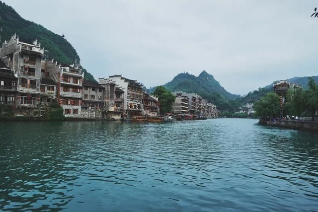 贵州镇远在哪(贵州镇远风景图)