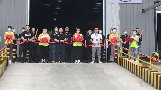 在哪里发顺丰(在哪里发财怎么幽默回答)