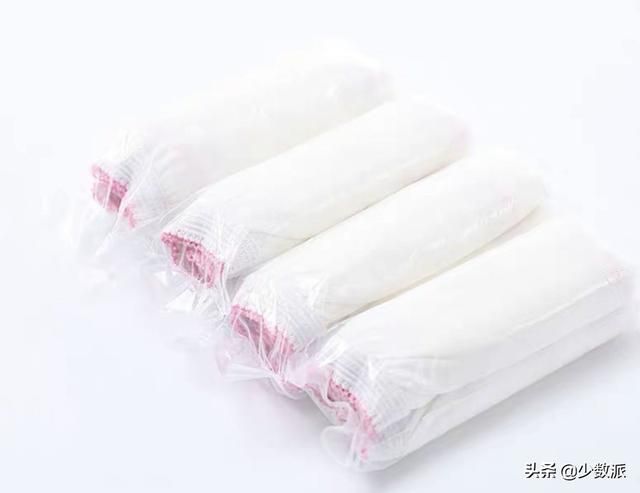 行李箱带上飞机放在哪(行李箱带上飞机的尺寸)