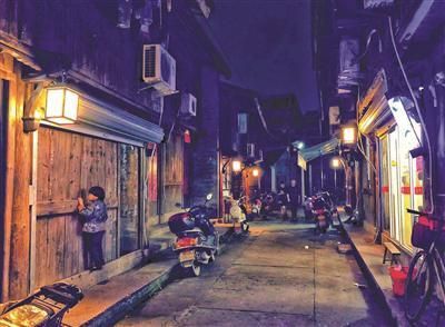 路桥小吃街在哪里(路桥灵山街在哪里)