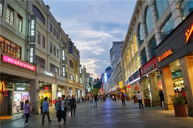 南宁特产一条街在哪里(南宁特产批发市场在哪里)