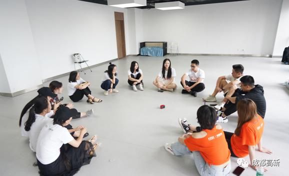 文化活动中心包括什么(校园科技文化活动包括什么)