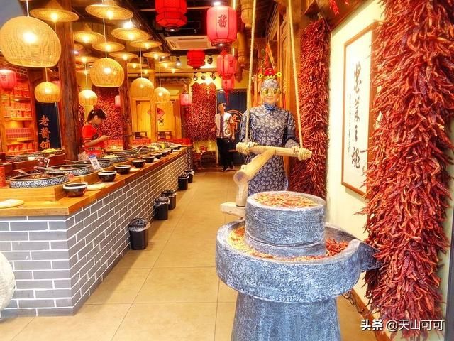 杭州小吃一条街在哪里(杭州小吃一条街)