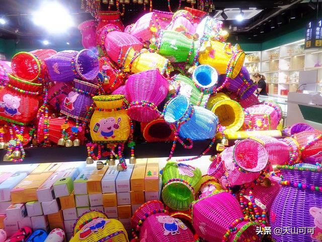 杭州小吃一条街在哪里(杭州小吃一条街)