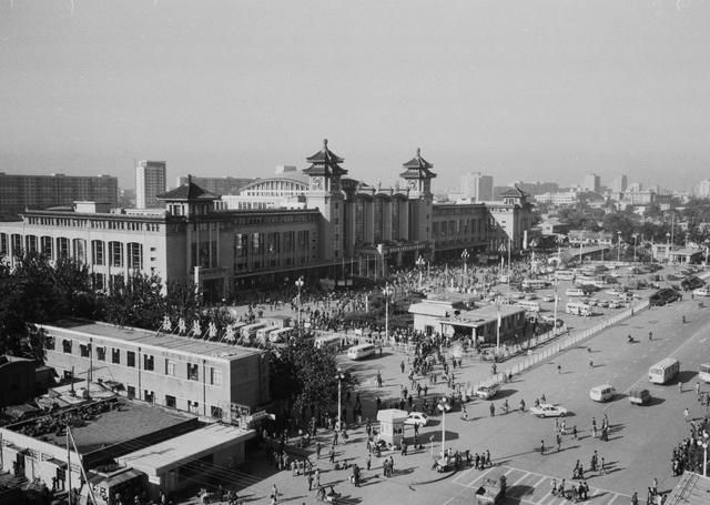 火车钟在哪(火车种类)